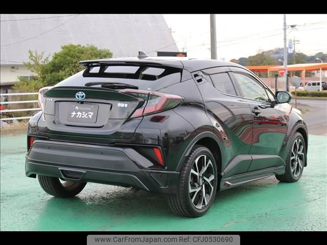 toyota c-hr 2017 quick_quick_DAA-ZYX10_ZYX10-2003784 image 2