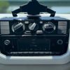volkswagen up 2017 GOO_JP_700070874630250723001 image 35