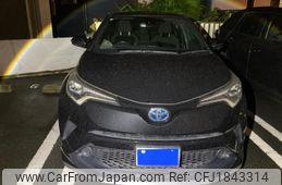 toyota c-hr 2018 CFJ1843314