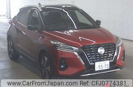 nissan kix 2020 -NISSAN 【水戸 302ﾀ5570】--KIX P15-012388---NISSAN 【水戸 302ﾀ5570】--KIX P15-012388-