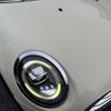 mini mini-others 2018 CFJ1275368 image 12