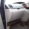 toyota noah 2004 2829189-ea208698 image 18
