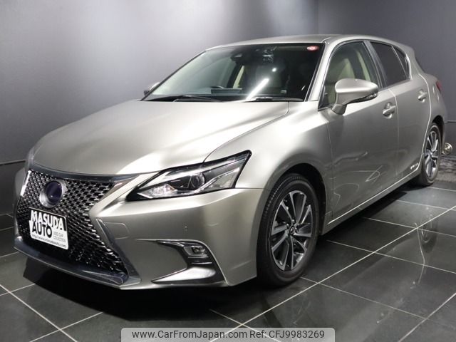 lexus ct 2018 -LEXUS--Lexus CT DAA-ZWA10--ZWA10-2339457---LEXUS--Lexus CT DAA-ZWA10--ZWA10-2339457- image 1