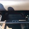 toyota hiace-wagon 2000 GOO_JP_700050729330250413001 image 43