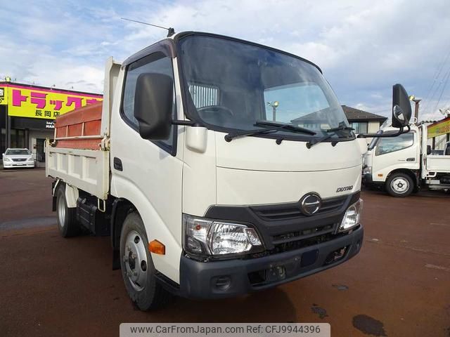 hino dutro 2019 GOO_NET_EXCHANGE_1230336A30240618W004 image 2