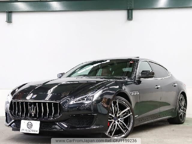 maserati quattroporte 2018 quick_quick_ABA-MQP30A_ZAMYP56C001307269 image 1