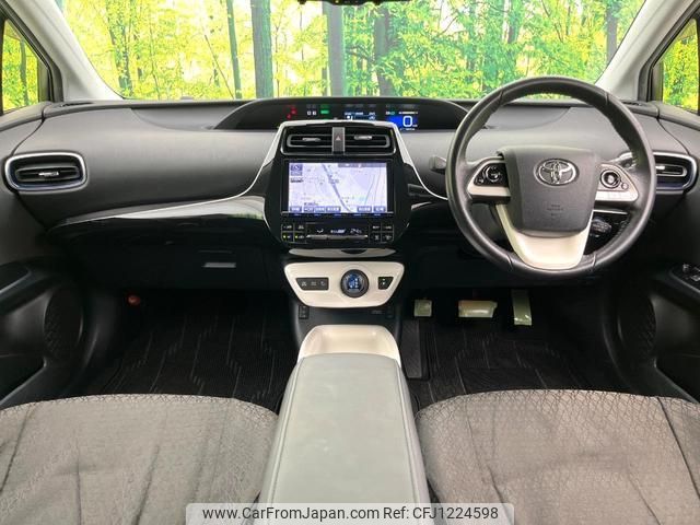 toyota prius 2016 quick_quick_ZVW51_ZVW51-8007196 image 2