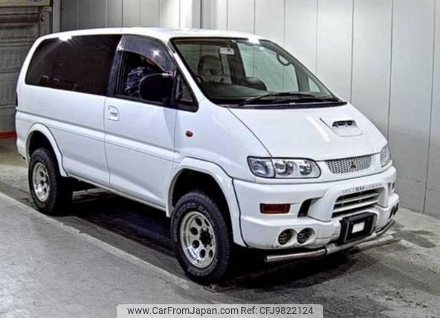 mitsubishi delica-spacegear 1999 GAV0002 image 1