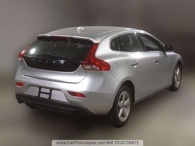 volvo v40 2014 -VOLVO--Volvo V40 DBA-MB4164T--YV1MV485BE2120212---VOLVO--Volvo V40 DBA-MB4164T--YV1MV485BE2120212- image 2