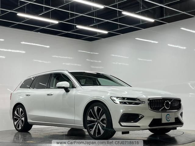 volvo v60 2022 -VOLVO 【名変中 】--Volvo V60 ZB420P2--N1493025---VOLVO 【名変中 】--Volvo V60 ZB420P2--N1493025- image 1