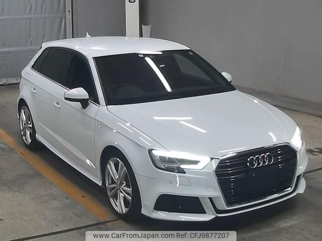 audi a3 2017 -AUDI--Audi A3 WAUZZZ8V5JA009061---AUDI--Audi A3 WAUZZZ8V5JA009061- image 1