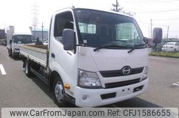 hino dutro 2013 CFJ1586655
