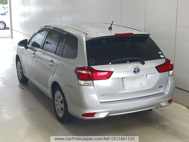 toyota corolla-fielder 2017 CFJ1861123 image 2