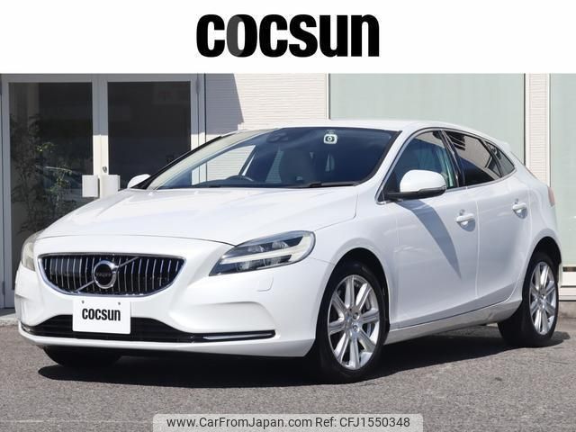 volvo v40 2016 CFJ1550348 image 1