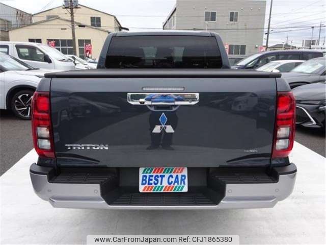 mitsubishi triton 2024 CFJ1865380 image 2