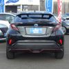 toyota c-hr 2017 quick_quick_DAA-ZYX10_ZYX10-2025388 image 2