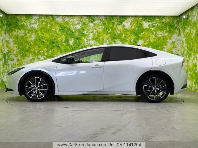 toyota prius 2023 quick_quick_MXWH60_MXWH60-4015819 image 2