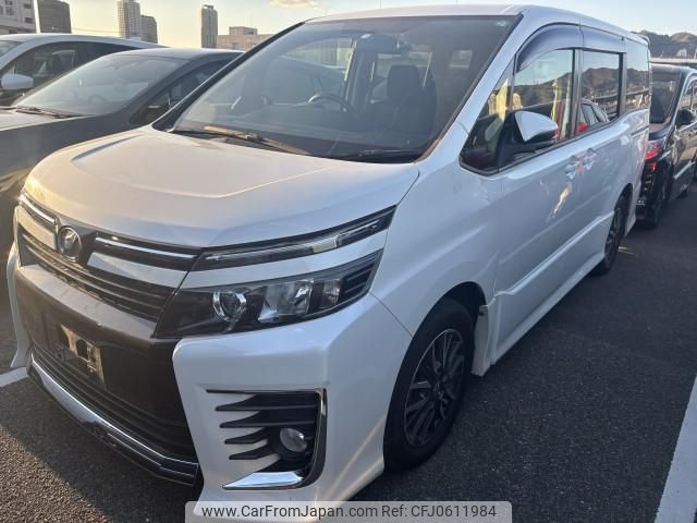 toyota voxy 2014 quick_quick_DBA-ZRR80W_ZRR80-0038483 image 1