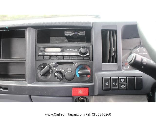 isuzu elf-truck 2012 CFJ0390260 image 2