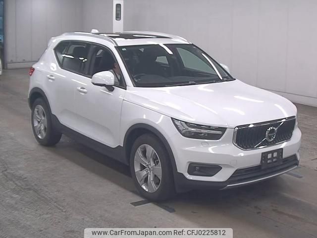 volvo xc40 2018 quick_quick_DBA-XB420XC_YV1XZACADK2050467 image 1