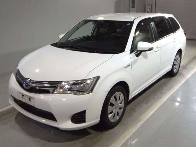 Toyota corolla fielder 2014