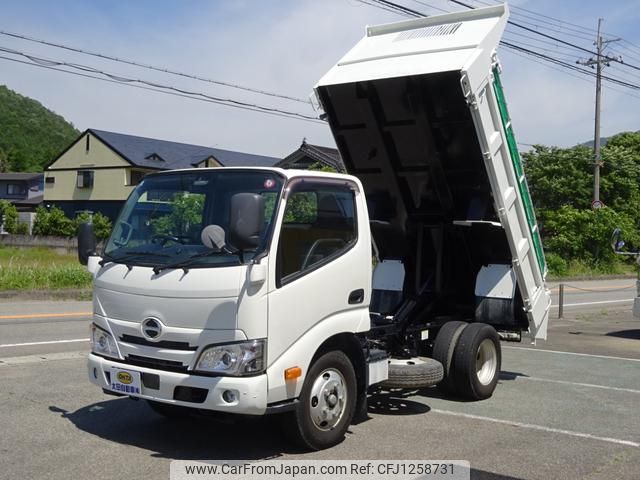 hino dutro 2021 GOO_NET_EXCHANGE_0706160A30250607W004 image 1