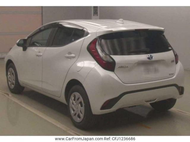 toyota aqua 2023 quick_quick_6AA-MXPK16_2019003 image 2
