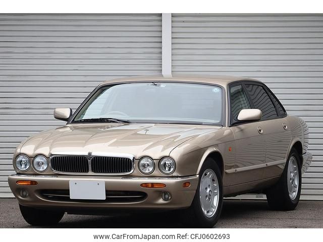 jaguar xj-series 1999 quick_quick_JLGB_SAJJFKLG3CR823397 image 2