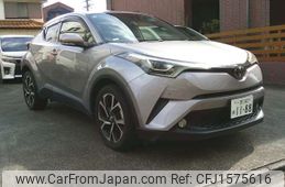toyota c-hr 2018 CFJ1575616