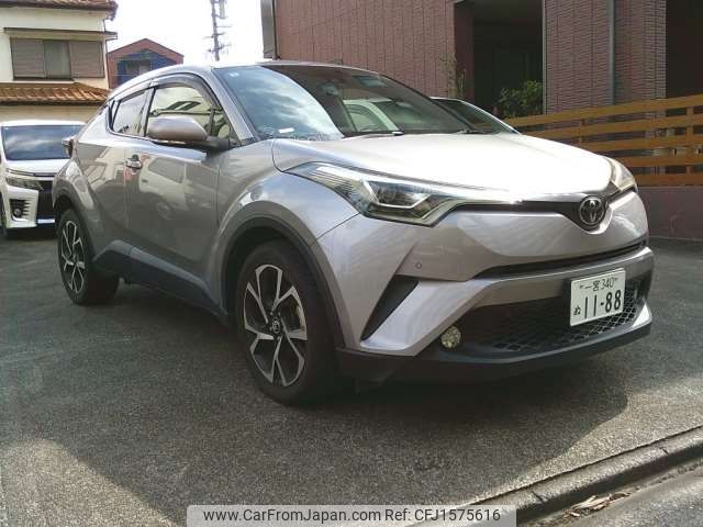 toyota c-hr 2018 CFJ1575616 image 1