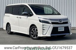 toyota voxy 2018 CFJ1679537