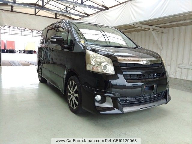 toyota noah 2007 ENHANCEAUTO_1_ea286842 image 1