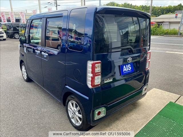 toyota pixis-mega 2021 CFJ1595006 image 2