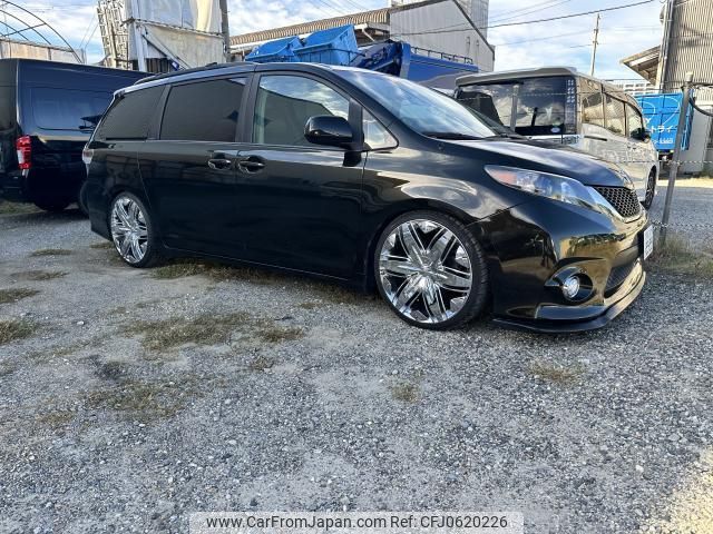 toyota sienna 2014 quick_quick_fumei_01065571 image 1