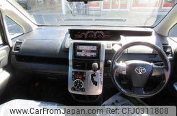 toyota voxy 2011 TE2621