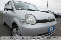 toyota sienta 2004 CFJ1815212
