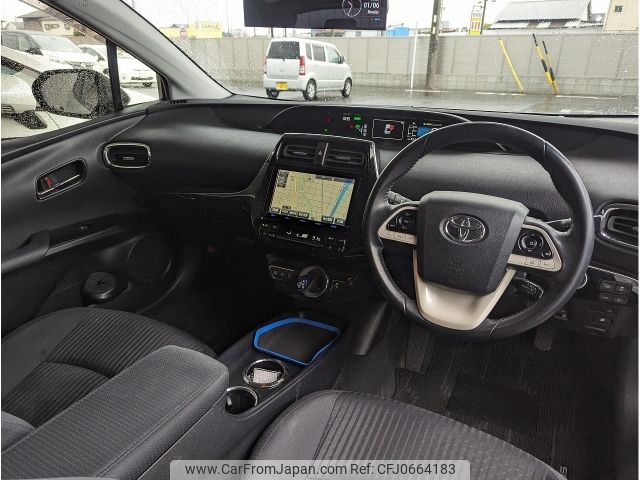 toyota prius 2016 -TOYOTA--Prius DAA-ZVW55--ZVW55-8035566---TOYOTA--Prius DAA-ZVW55--ZVW55-8035566- image 2