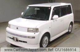 toyota bb 2000 CFJ1686914