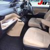 toyota noah 2014 CFJ1654085 image 4