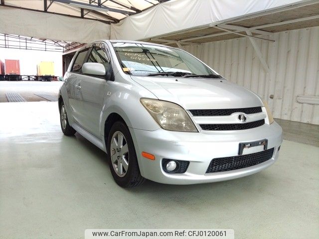 toyota ist 2005 ENHANCEAUTO_1_ea286830 image 1