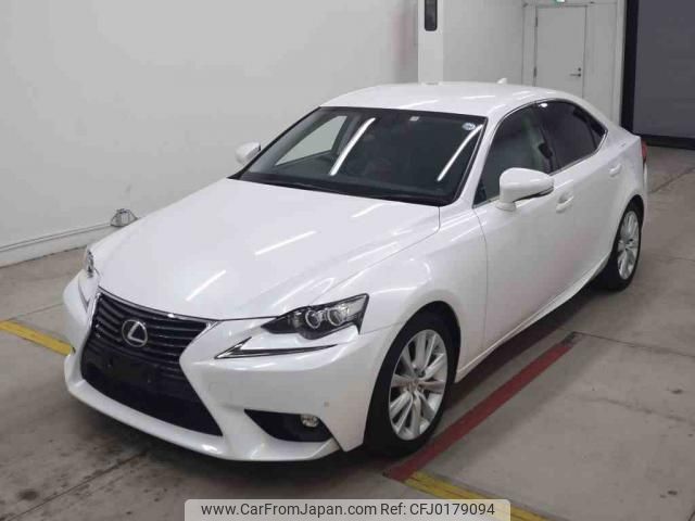 lexus is 2015 quick_quick_DAA-AVE30_5049975 image 2