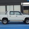 toyota hilux-sports-pick-up 2003 GOO_JP_700060001230241014009 image 10