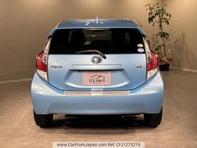 toyota aqua 2015 quick_quick_DAA-NHP10_NHP10-2458995 image 2