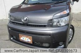 toyota voxy 2011 TE4785