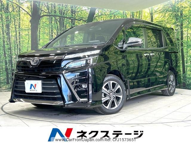 toyota voxy 2018 CFJ1573651 image 1