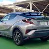 toyota c-hr 2017 quick_quick_DAA-ZYX10_ZYX10-2086956 image 11