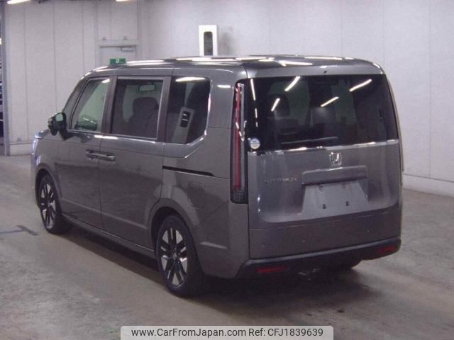 honda stepwagon 2022 CFJ1839639 image 2