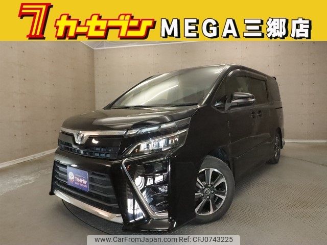 toyota voxy 2017 -TOYOTA--Voxy DBA-ZRR80W--ZRR80-0357727---TOYOTA--Voxy DBA-ZRR80W--ZRR80-0357727- image 1