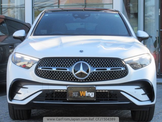 mercedes-benz glc-class 2023 CFJ1504389 image 2