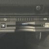 lexus is 2017 CFJ1821669 image 12